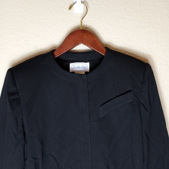 Vintage Leslie Fay Black Knit Peplum Jacket Blazer Measures as a S - Picture 4 of 9
